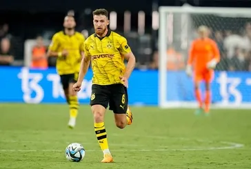 Süper Lig’in 3 kulübü Salih Özcan’ın peşinde!