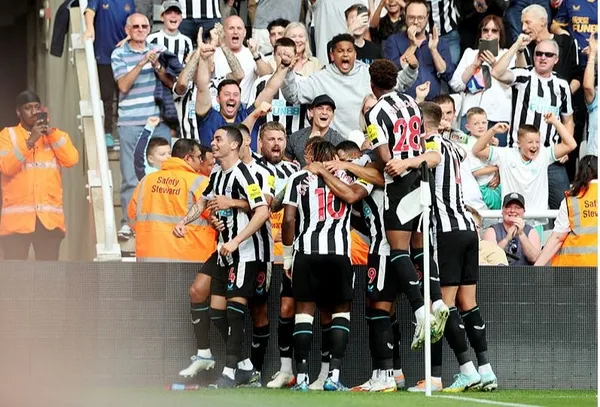 ilkayin-golu-cityye-yetmedi-inanilmaz-mucadele-1661104509824.jpg İlkay'ın golü City'ye yetmedi! İnanılmaz mücadele-5