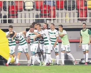 Timsah siftah yaptı