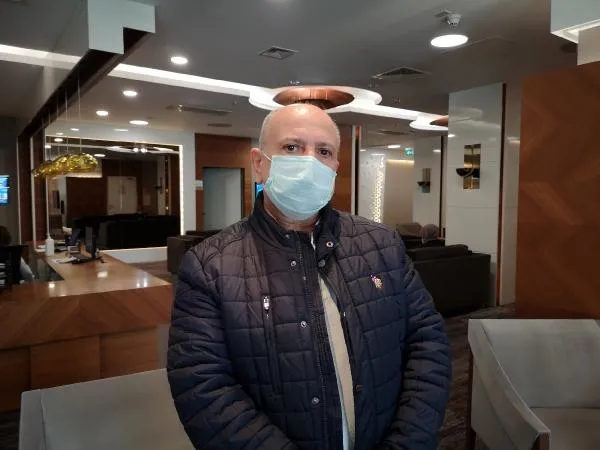 kanser-suphesiyle-doktor-doktor-gezdi-akcigerinden-32-yil-sonra-cam-fistigi-cikarildi-1610781611795.jpg Kanser şüphesiyle doktor doktor gezdi! Akciğerinden 32 yıl sonra çam fıstığı çıkarıldı-2