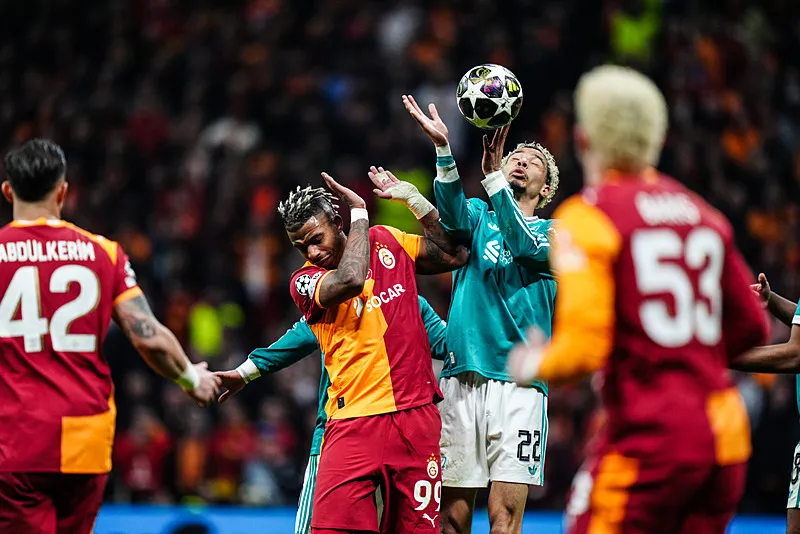 Spor yazarları Galatasaray-Liverpool maçını değerlendirdi - 1