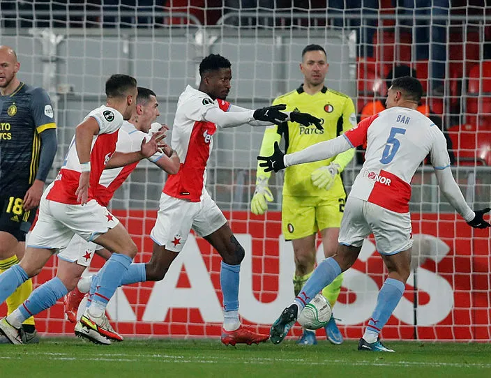 Fenerbahçe’nin rakibi Slavia Prag’da flaş gelişme