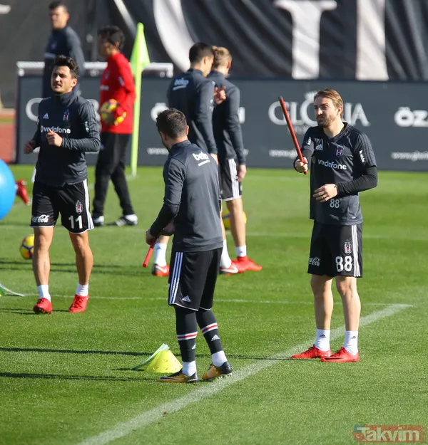 Fenerbahçe'de yılın transferlerini Emre Belözoğlu bitirecek! Caner Erkin ve Gökhan Gönül... - 9