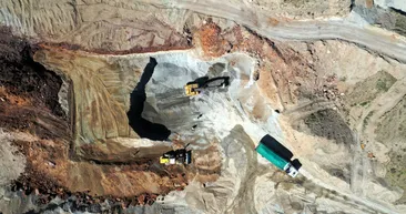 Nemrut Dağı eteklerinden çıkarılan ponzanın ekonomiye katkısı 500 milyon lira
