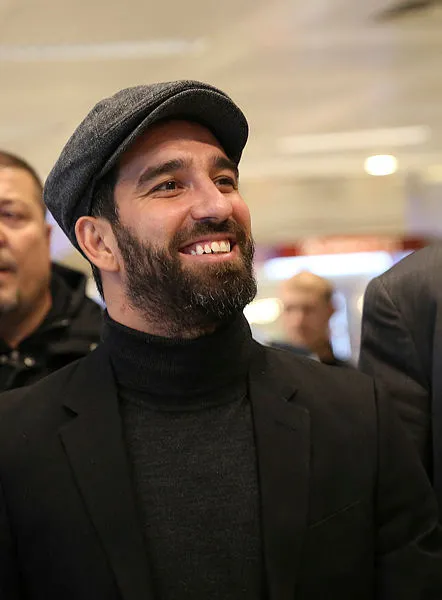 Dev transferde imzalar atıldı! İşte Arda Turan'ın maliyeti-2