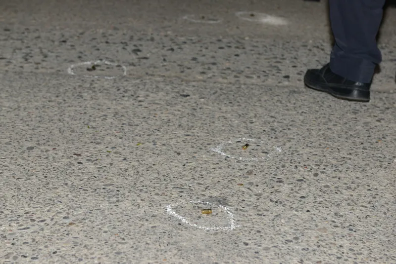 Adana'da kanlı infaz! Hafif ticari aracında silahlı saldırıya uğrayan güvenlik görevlisi öldü - 6