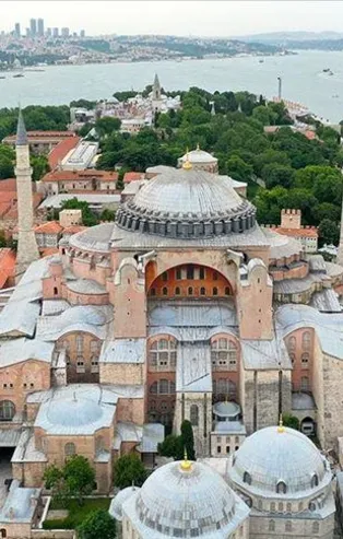 Kültür ve Turizm Bakanı Mehmet Nuri Ersoy: Ayasofya'da çok ciddi bir tadilat gerçekleştirilecek