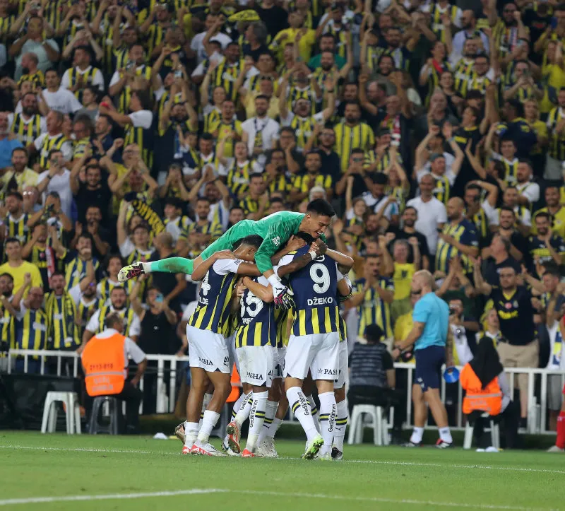 Fenerbahçe'de Altay Bayındır'ın ardından bir isme daha yol göründü! - 4