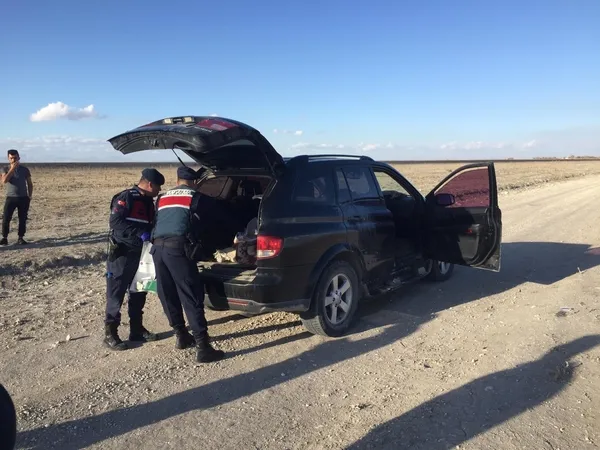 1669126415458.jpg Boş arazide acı manzara: 4 çocuklu çift ölü bulundu-3