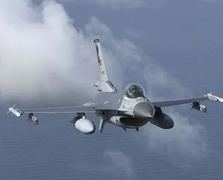 Türk F-16’ları Polonya semalarında