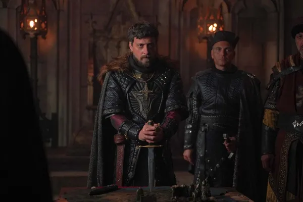 kurulus-osman-130-bolum-2-fragmani-nefes-kesti-herkes-bilsin-hur-ve-mustakil-bir-beylik-oldugumuzu-1686604306015.jpg Kuruluş Osman 130. bölüm 2. fragmanı nefes kesti! “Herkes bilsin, hür ve müstakil bir beylik olduğumuzu!”-3