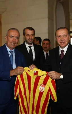 Sırbistan'da sürpriz görüşme