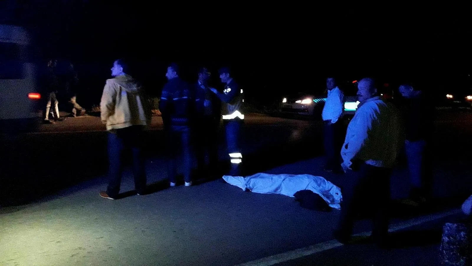 Sinop'ta ölümlü kaza sonrası vatandaşlar yolu trafiğe kapattı