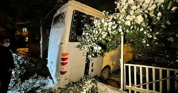 İstanbul’da freni boşalan minibüs gecekondunun bahçesine uçtu