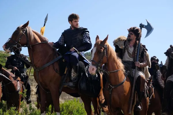 kurulus-osmanin-yeni-karakterleri-buyuk-ilgi-gordu-1696754452520.jpg Kuruluş Osman’ın yeni karakterleri büyük ilgi gördü!-3