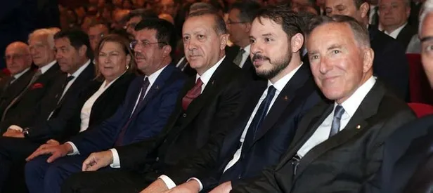 Bakan Albayrak'tan önemli mesajlar!