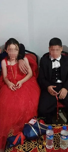 mardin-kiziltepedeki-nisan-rezaletinde-yeni-gelisme-cocuklar-korumaya-anne-ve-babalari-gozaltina-alindi-1697525753821.jpeg Mardin Kızıltepe'deki nişan rezaletinde yeni gelişme! Çocuklar korumaya, anne ve babaları gözaltına alındı-4