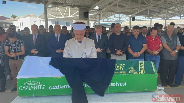 Müge Anlı ortaya çıkardı Türkiye bu olayı konuştu! Lina Nazlı Erbay'ın cenazesinde ağlatan anlar - 2