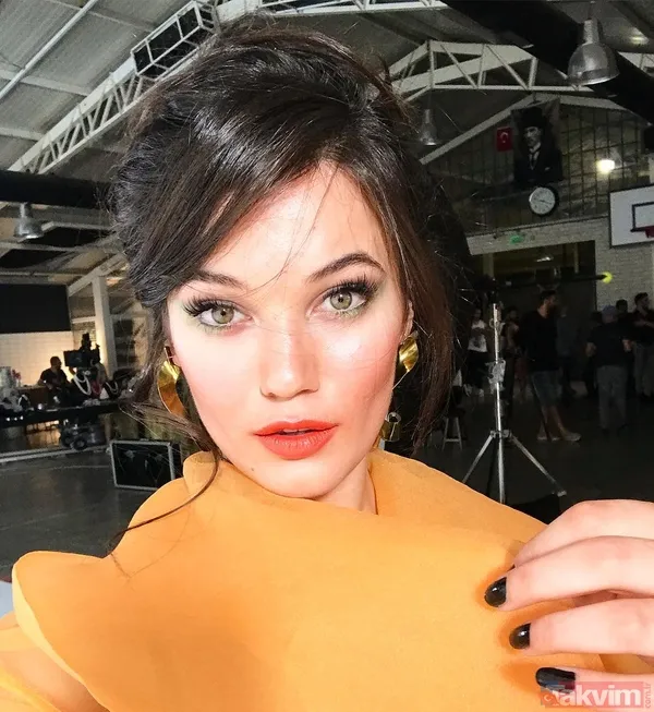 Pınar Deniz'den bikini şov! Filtresiz makyajsız objektif karşısına geçti sosyal medyayı yaktı kavurdu herkes onu konuştu - 2