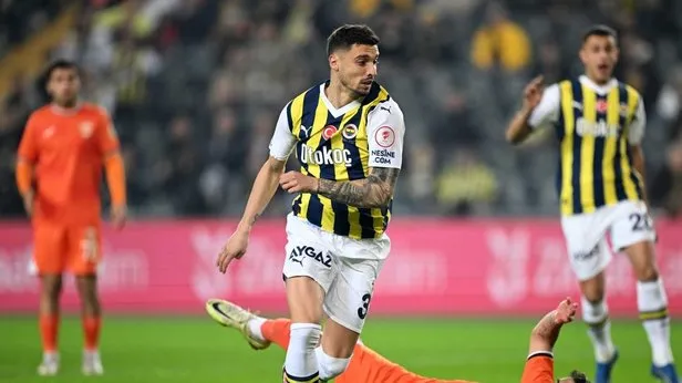 Rade Krunice çifte talip