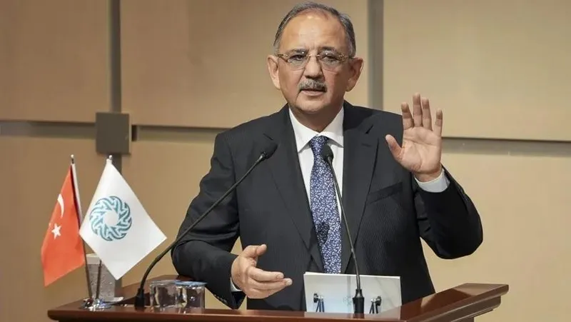 cevre-ve-sehircilik-bakani-mehmet-ozhaseki-duyurdu-2025-yili-sonuna-kadar-tum-hak-sahiplerine-evlerini-teslim-1719573813381.jpeg Çevre ve Şehircilik Bakanı Mehmet Özhaseki duyurdu: 2025 yılı sonuna kadar tüm hak sahiplerine evlerini teslim edeceğiz-4