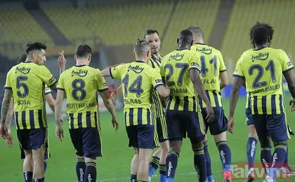 Fenerbahçe’de futbolcular Erol Bulut’un kuyusunu mu kazıyor? Şok olay! Ayrıntılar ortaya çıktı...
