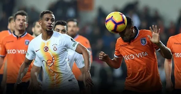 Galatasaray - Medipol Başakşehir maçı için Cüneyt Çakır'ın ismi öne çıktı