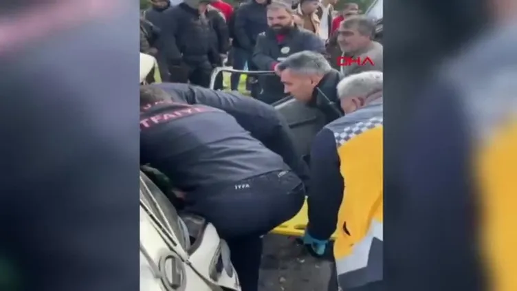 Yüreğir trafik kazası: 1'i ağır 9 yaralı!
