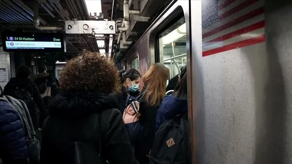 1597303288474.jpg ABD'de koronavirüsten sonra ikinci panik! Milyonlarca kişi...-3