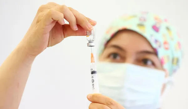 engelli-asi-sirasi-geldi-mi-engelli-covid-asi-randevusu-nasil-alinir-engelliler-ne-zaman-asi-olacak-1622108772130.jpg Engelli aşı sırası geldi mi? Engelli Covid aşı randevusu nasıl alınır? Engelliler ne zaman aşı olacak?-2