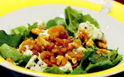 Rokforlu Roka Salatası Tarifi