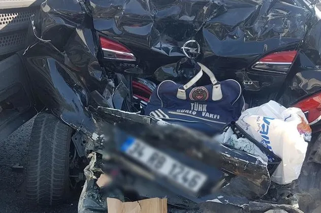 Son dakika: TEM Otoyolu'nda feci kaza