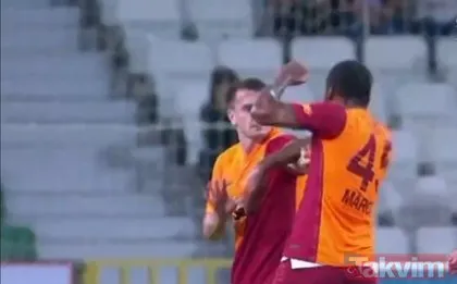 SON DAKİKA: Galatasaraylı futbolcular saha ortasında birbirine girdi! Kerem Aktürkoğlu’na kafa atan Marcao kırmızı kart gördü