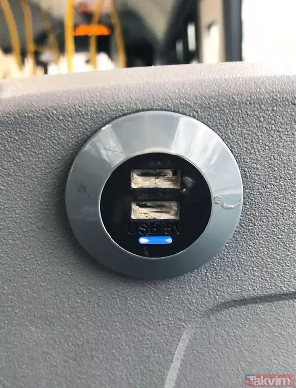 Ne tepki umrunda ne de görgü kuralları! 'İnsanlar rahatsız olur mu' demedi pantolonu indirdi! Otobüste öyle bir şey yaptı ki - 23