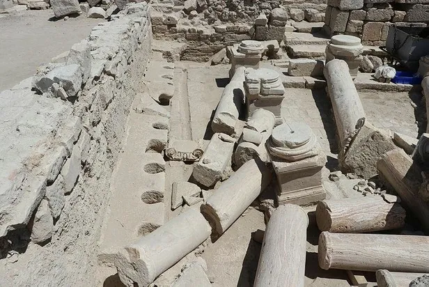 Denizli'deki tarihi keşif: 2 bin yıllık umumi tuvalet turizme kazandırılacak-4