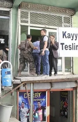 Hakkari’de DBP il binasına operasyon