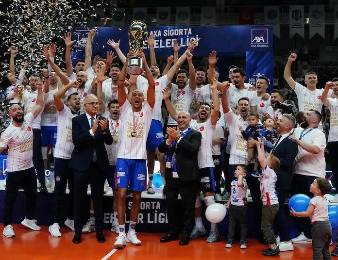 Micah Ma’a ile yola devam