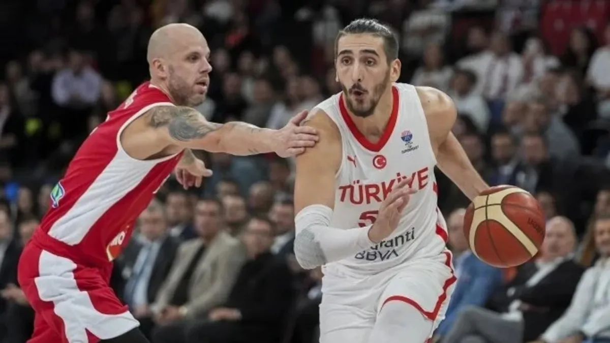 Kenan Sipahi'den fark vurgusu