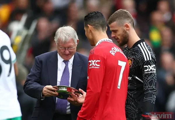 Manchester United, Newcastle United'a diş geçiremedi! Cristiano Ronaldo ve Sir Alex Ferguson yıllar sonra yan yana... - 11