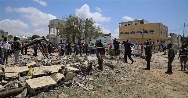 Son dakika: Somali'de askeri üsse bombalı ve silahlı saldırıda 3 asker öldü