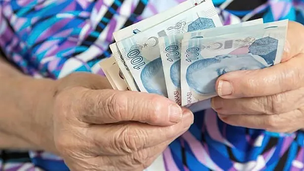 evde-bakim-parasi-yatti-mi-22-subat-sali-evde-bakim-maasi-yatan-iller-tam-liste-1645505844632.jpg Evde bakım parası yattı mı? 22 Şubat Salı evde bakım maaşı yatan iller tam liste-3