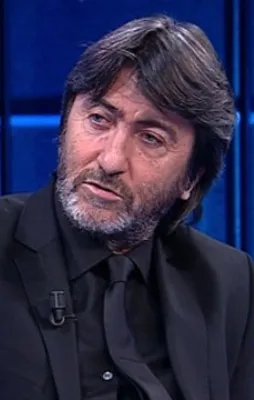 'Onu idmana bile çıkarmam' Dilmen yerden yere vurdu