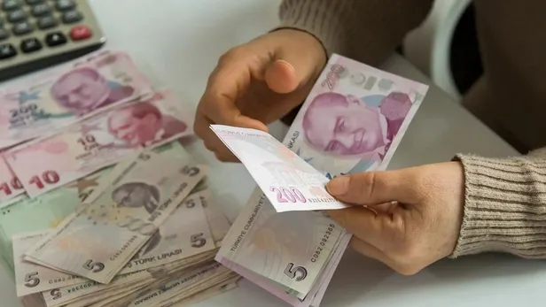 15-gunluk-maas-farki-ne-zaman-yatacak-2022-zamli-emekli-maas-farki-hangi-gun-yatacak-1641820524418.jpeg Zamlı emekli maaşları hangi gün hesaplara yatacak? 15 günlük maaş farkı ne zaman yatacak 2022?-3