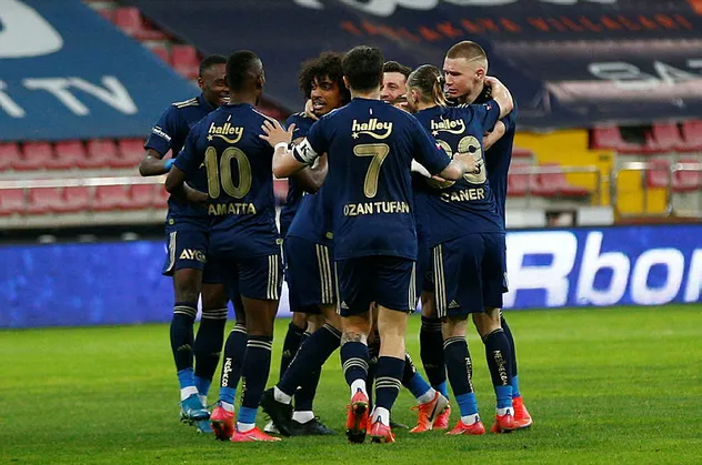 Fenerbahçe'de Kadıköy deplasman oldu! Seriler bitti gelen geçen yendi