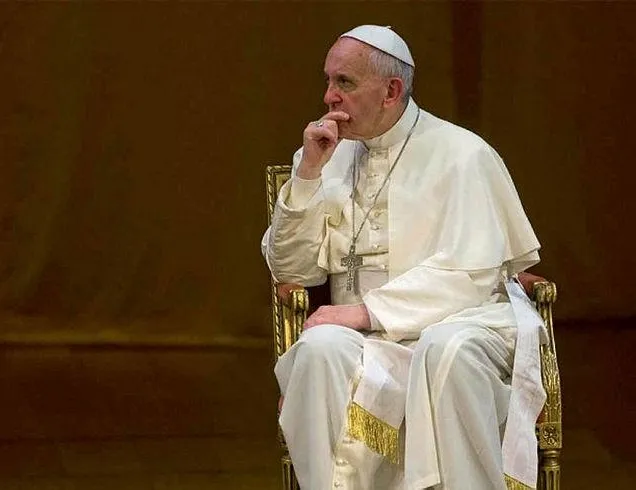 Tecavüzcü papazların önüne geçemiyor