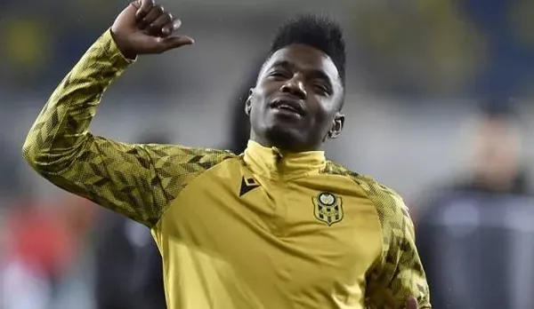 1593438956136.jpeg Süper Lig'den Çin'e sürpriz transfer! Resmen açıklandı-1