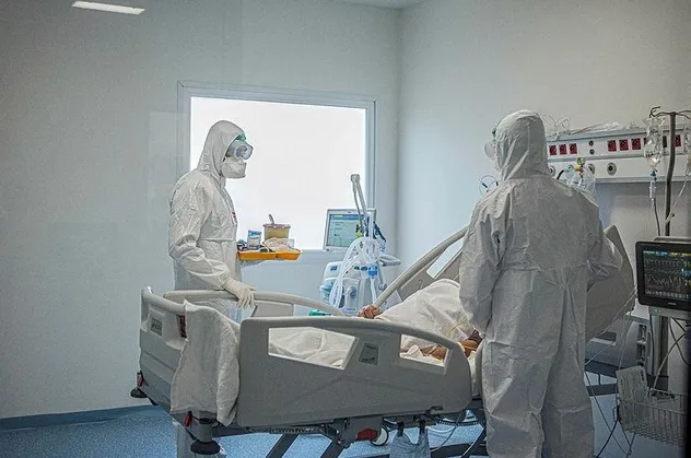 45 günde inşa edilen pandemi hastaneleri Kovid-19'a karşı destan yazıyor: Her şeye yeteriz