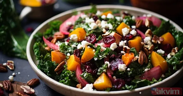 Ispanaklı Kısır Ispanak, Demir Açısından Zengin Ve Düşük Karbonhidratlı Bir Sebzedir. Kısırın İçine Eklenen Ispanak Yüksek Proteinle Birleşerek Dengeli Bir Öğün...