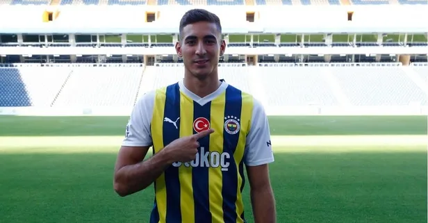 Mert Müldür sola geçiyor