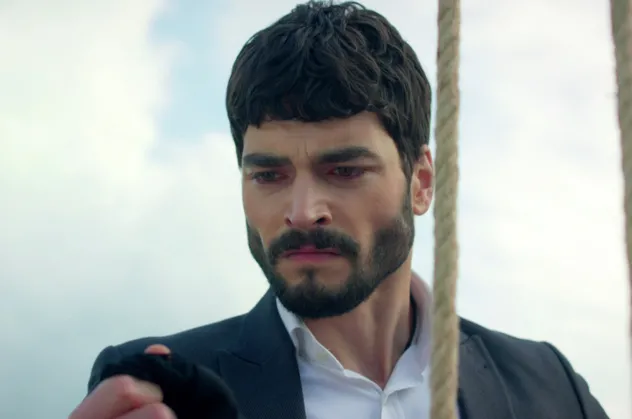 Hercai 7.son bölümü ile zirveye yerleşti! Cuma akşamlarının vazgeçilmezi